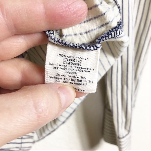 Silence & Noise Striped Pintuck Tab Sleeve Top S - Picture 6 of 7